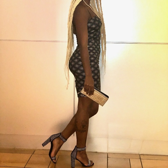 Women holographic dress - Picture 3 of 4